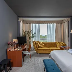 art-hotel-praha.praguehotelsweb.com/